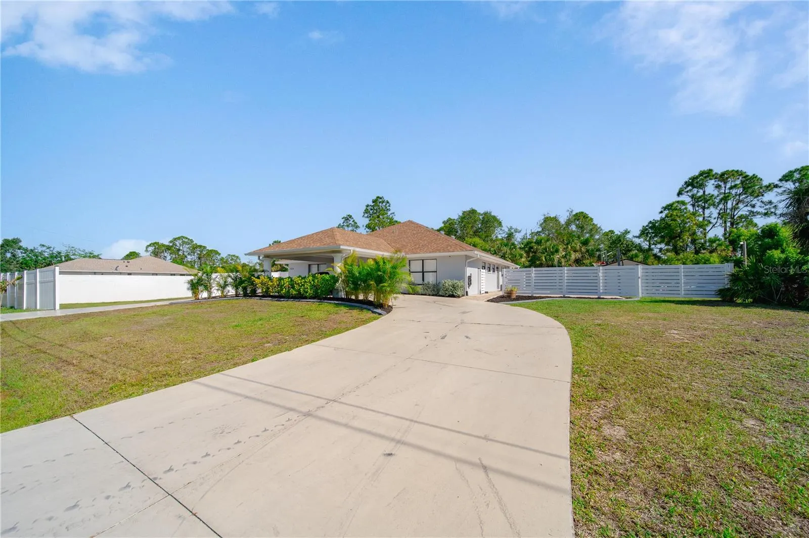 12214 HERNANDO RD