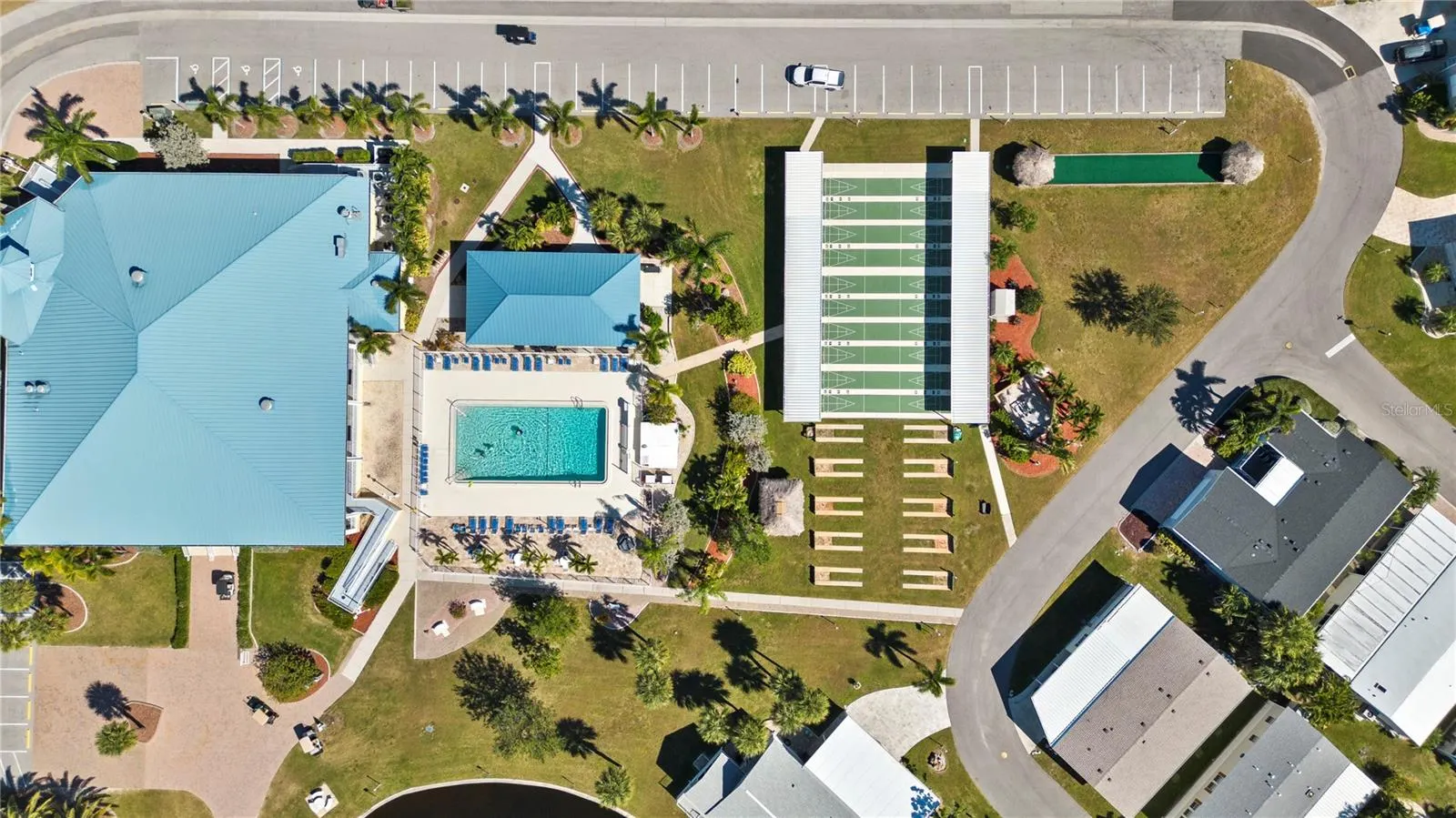 16 ALLIGATOR AVE