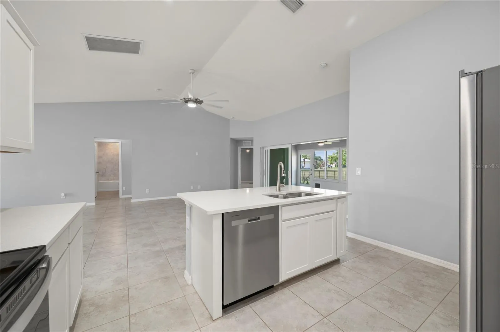 25259 ALCAZAR DR