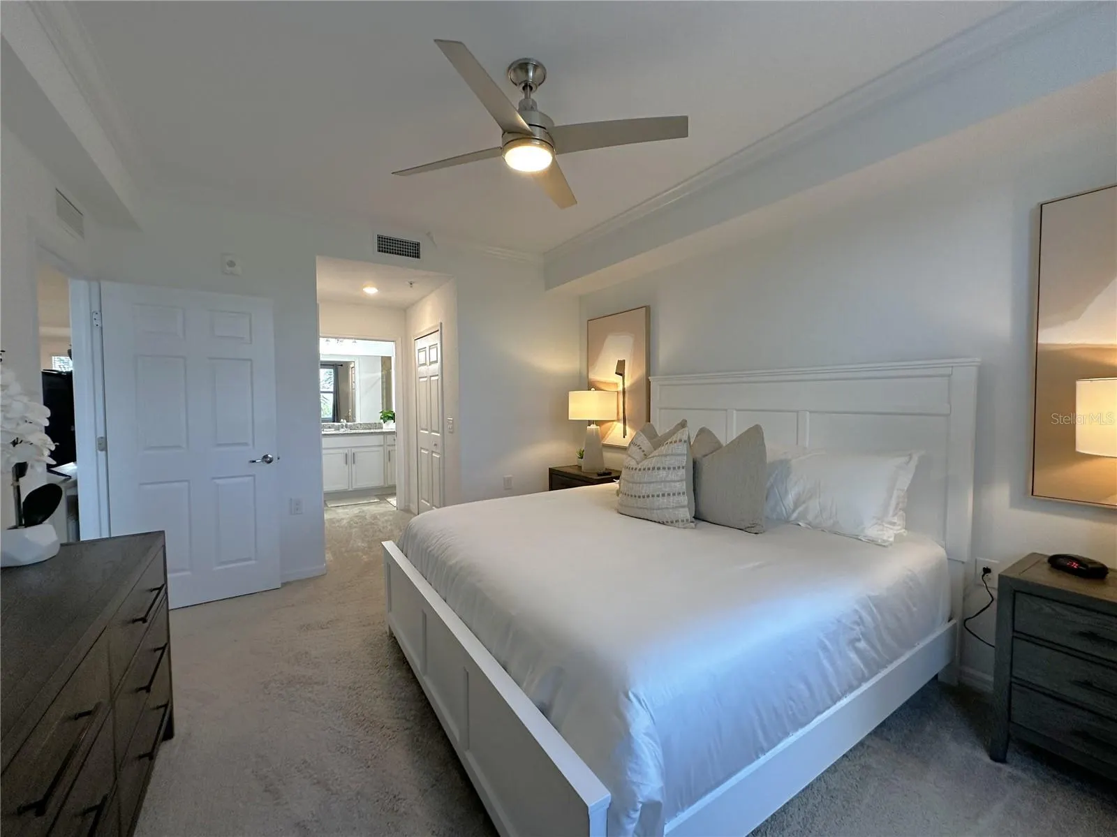 14071 HERITAGE LANDING BLVD #325, #325