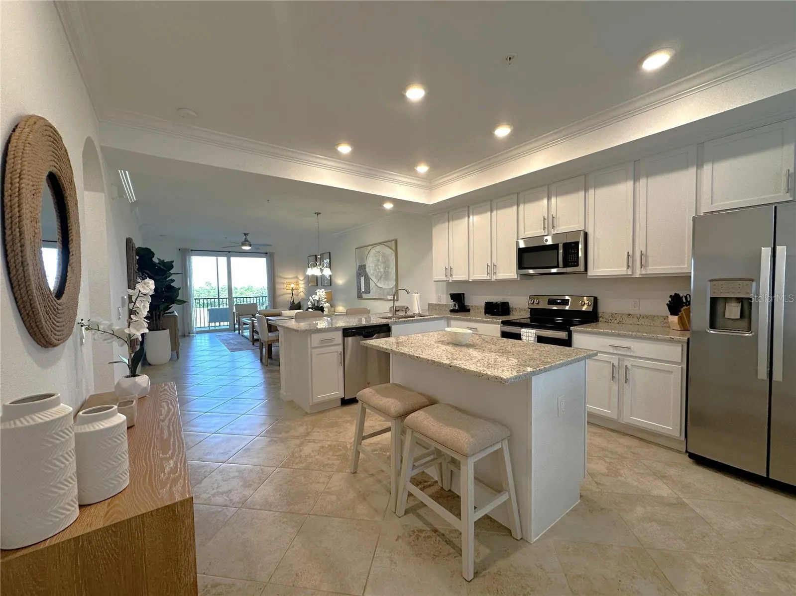 14071 HERITAGE LANDING BLVD #325, #325