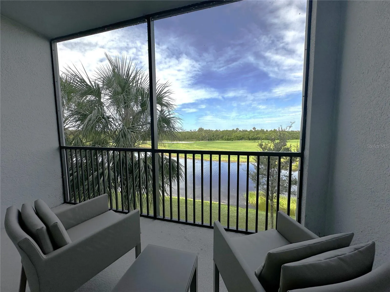 14071 HERITAGE LANDING BLVD #325, #325