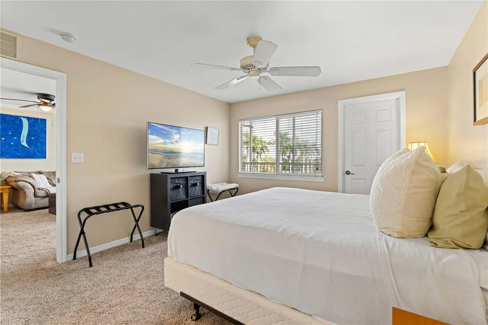150 HARBORSIDE AVE #313, #313
