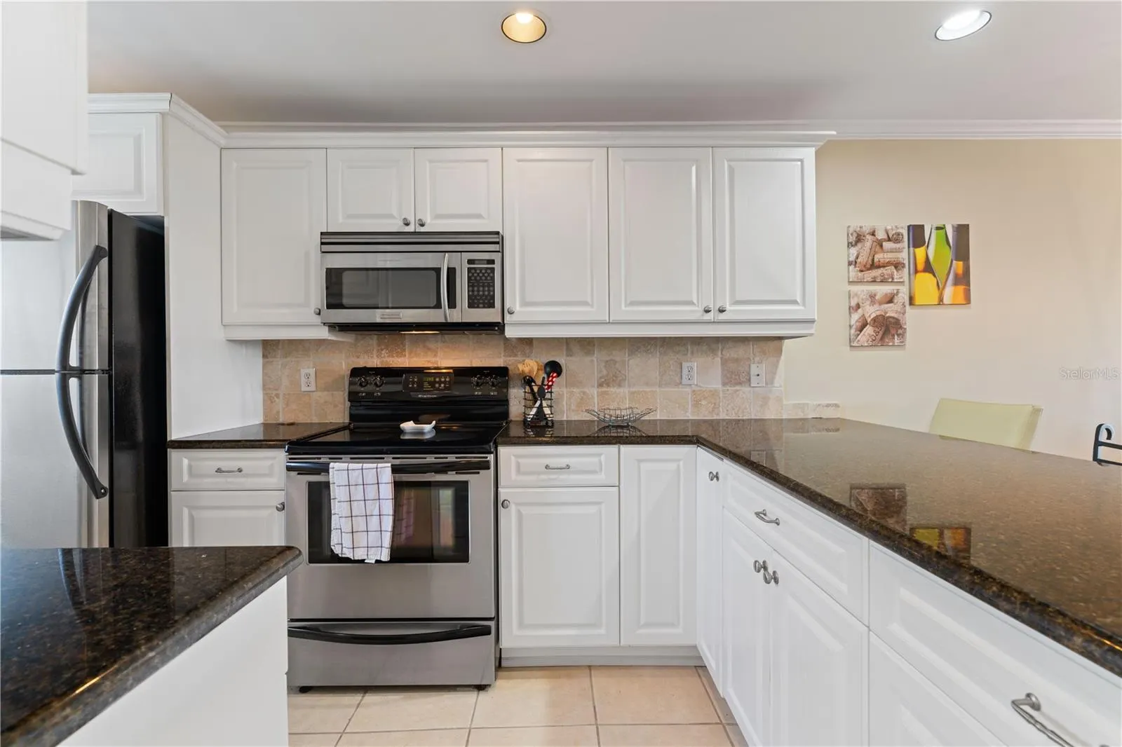 150 HARBORSIDE AVE #313, #313