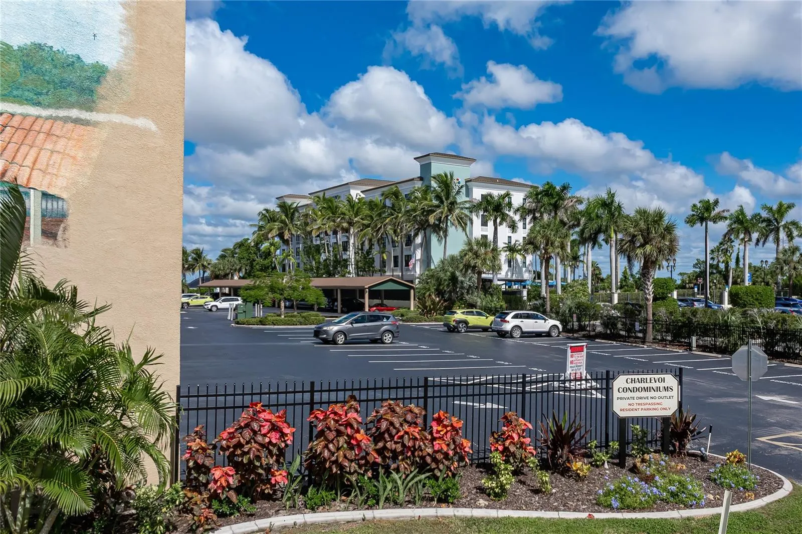 150 HARBORSIDE AVE #313, #313