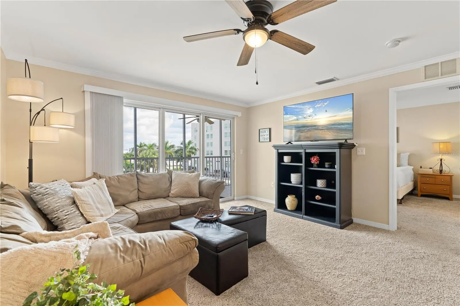 150 HARBORSIDE AVE #313, #313