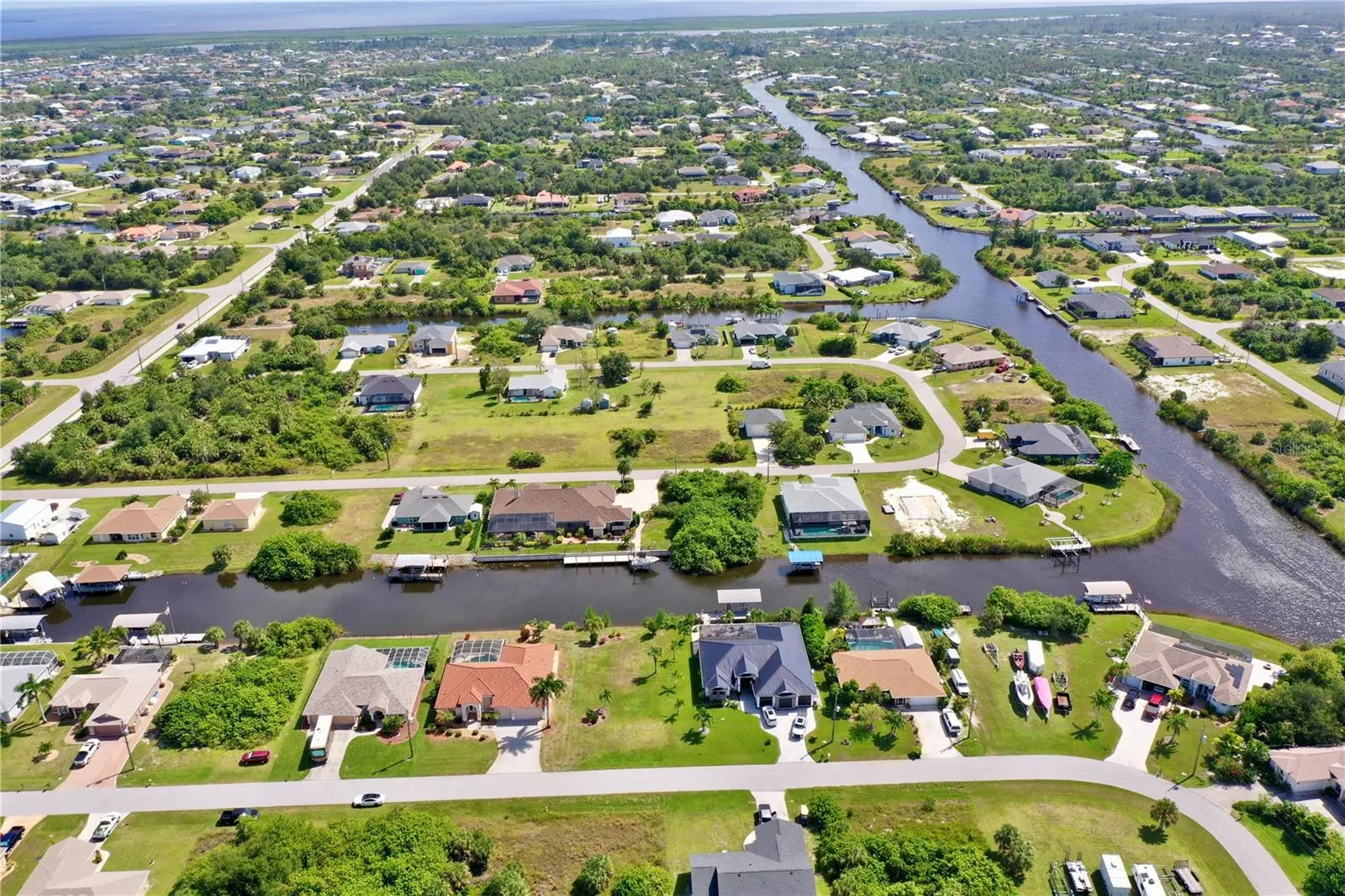 9524 MIAMI CIR