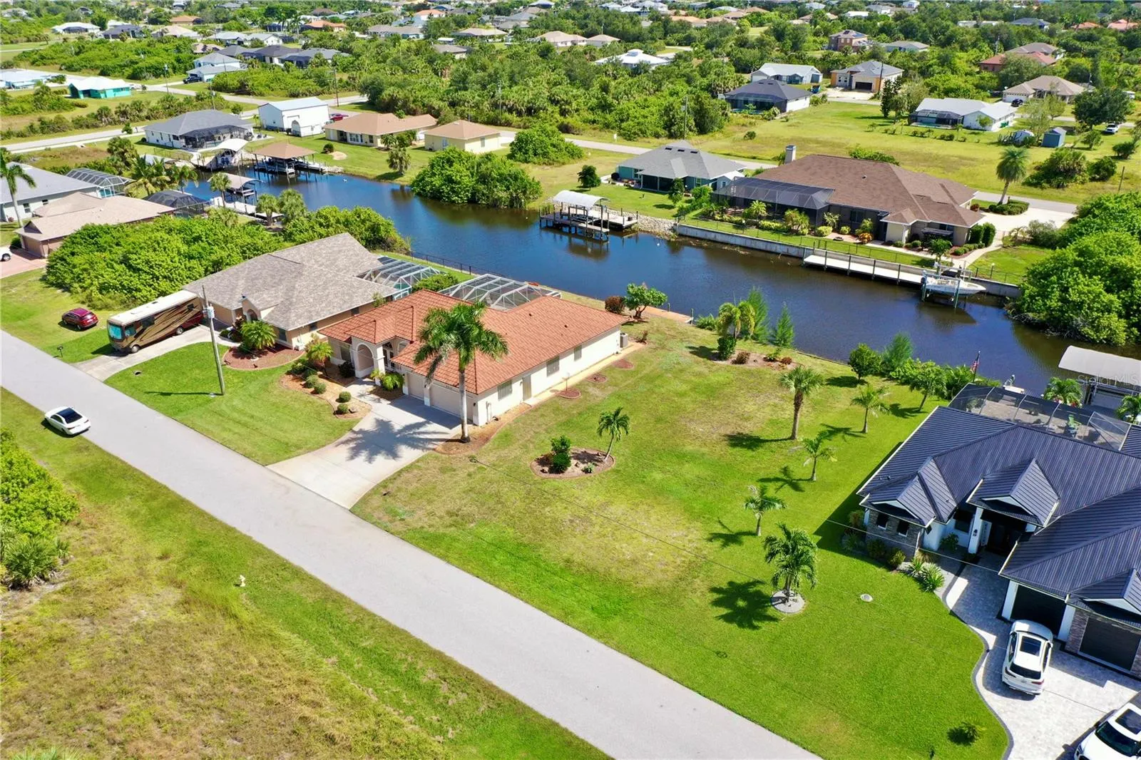 9524 MIAMI CIR
