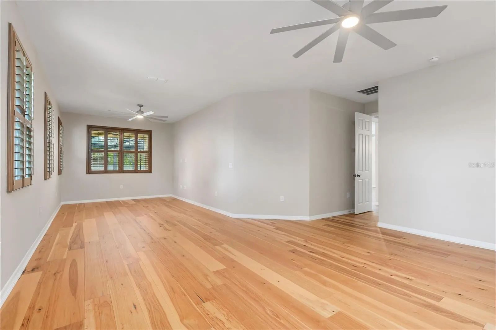 10225 ACORN TRL