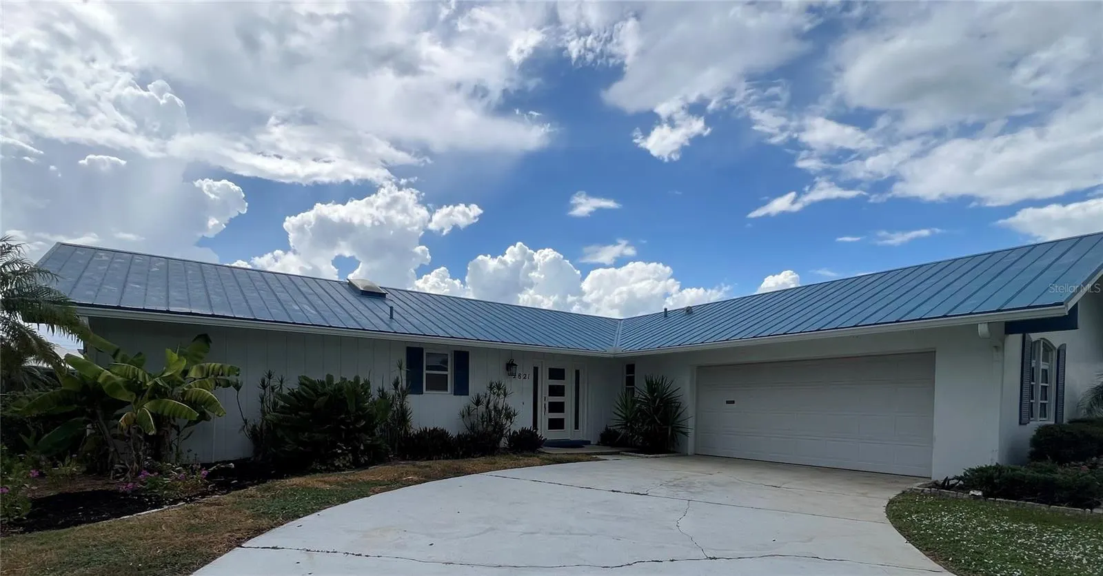 2821 CORAL WAY