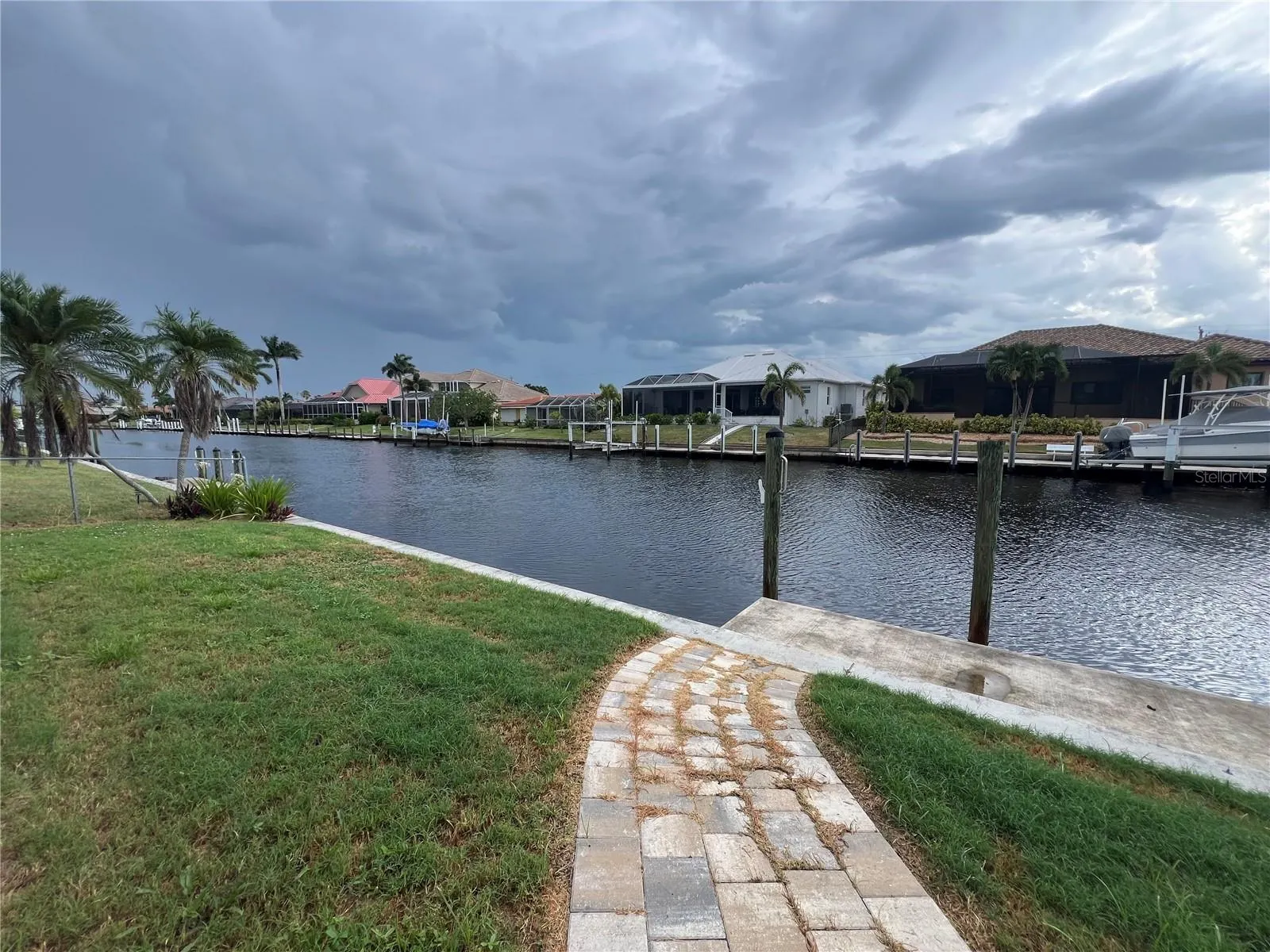 2821 CORAL WAY