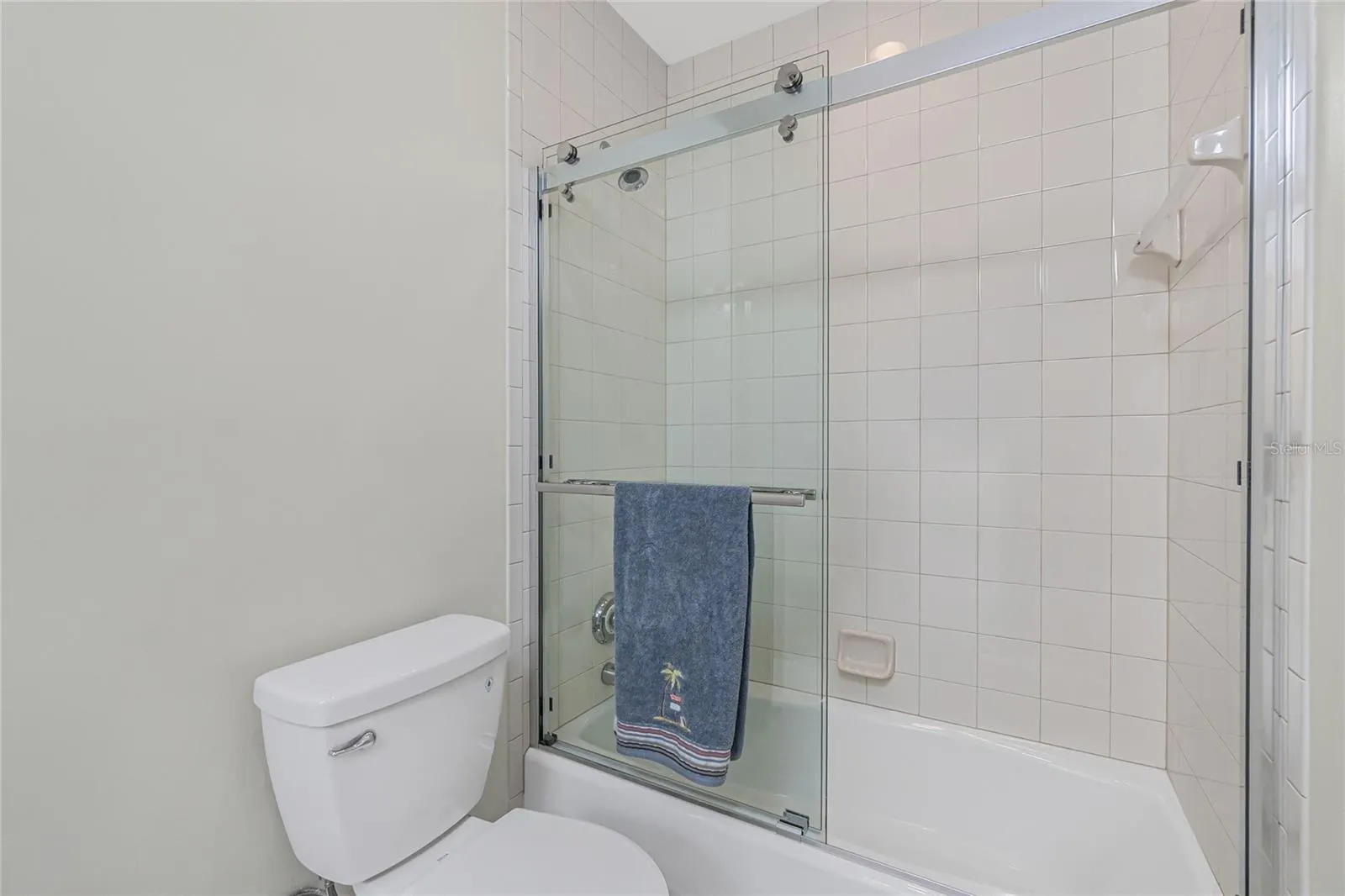 3313 SUNSET KEY CIR #701, #701