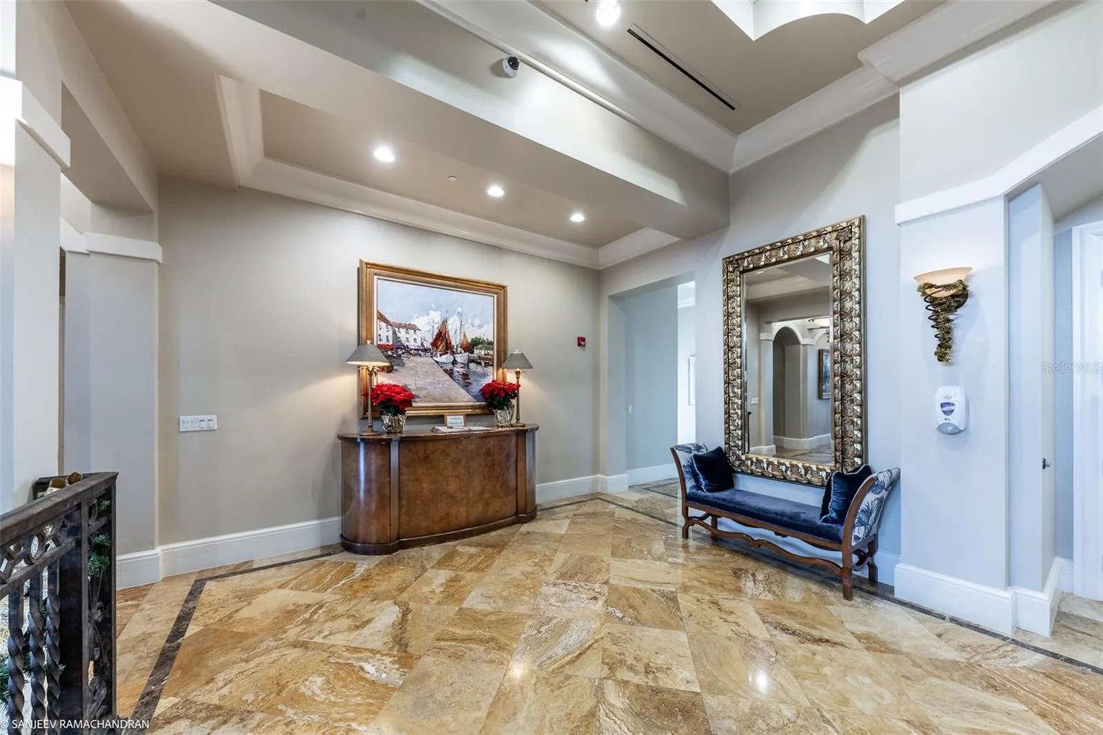 3313 SUNSET KEY CIR #701, #701