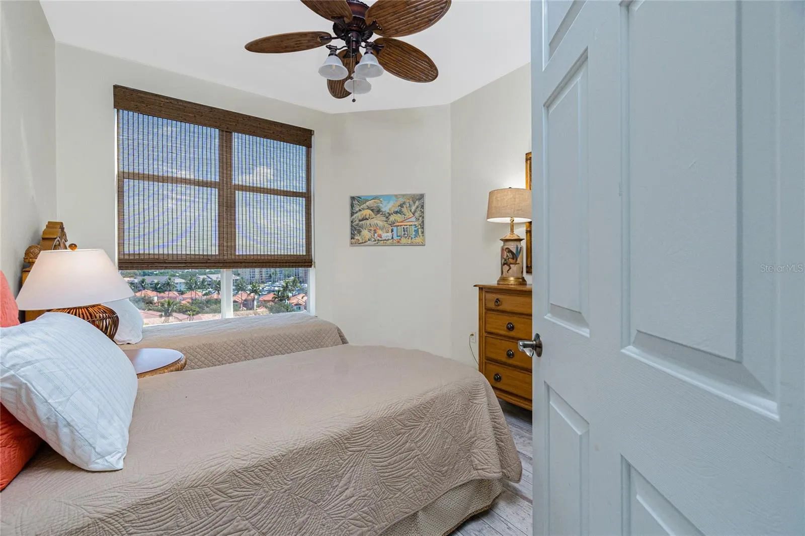 3313 SUNSET KEY CIR #701, #701
