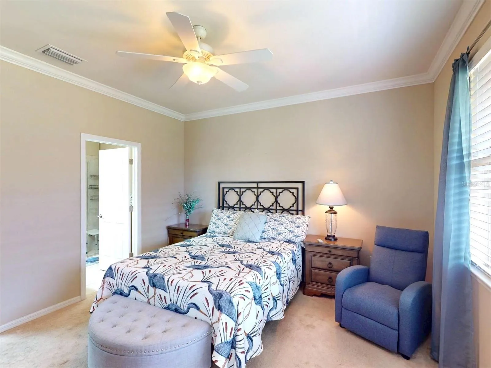 2444 DAISY DR