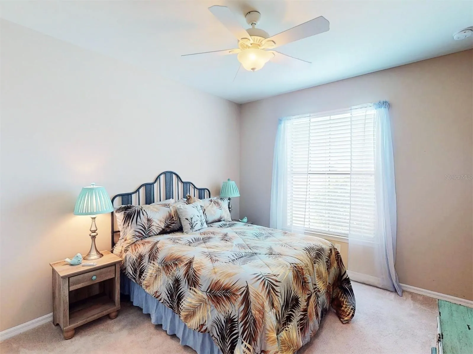 2444 DAISY DR