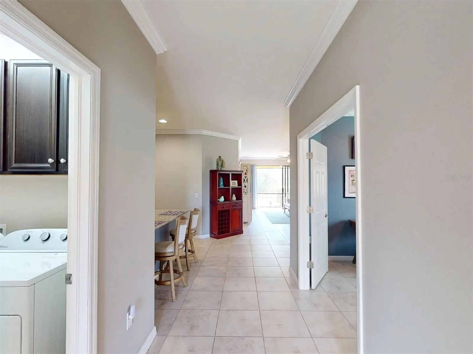 2444 DAISY DR