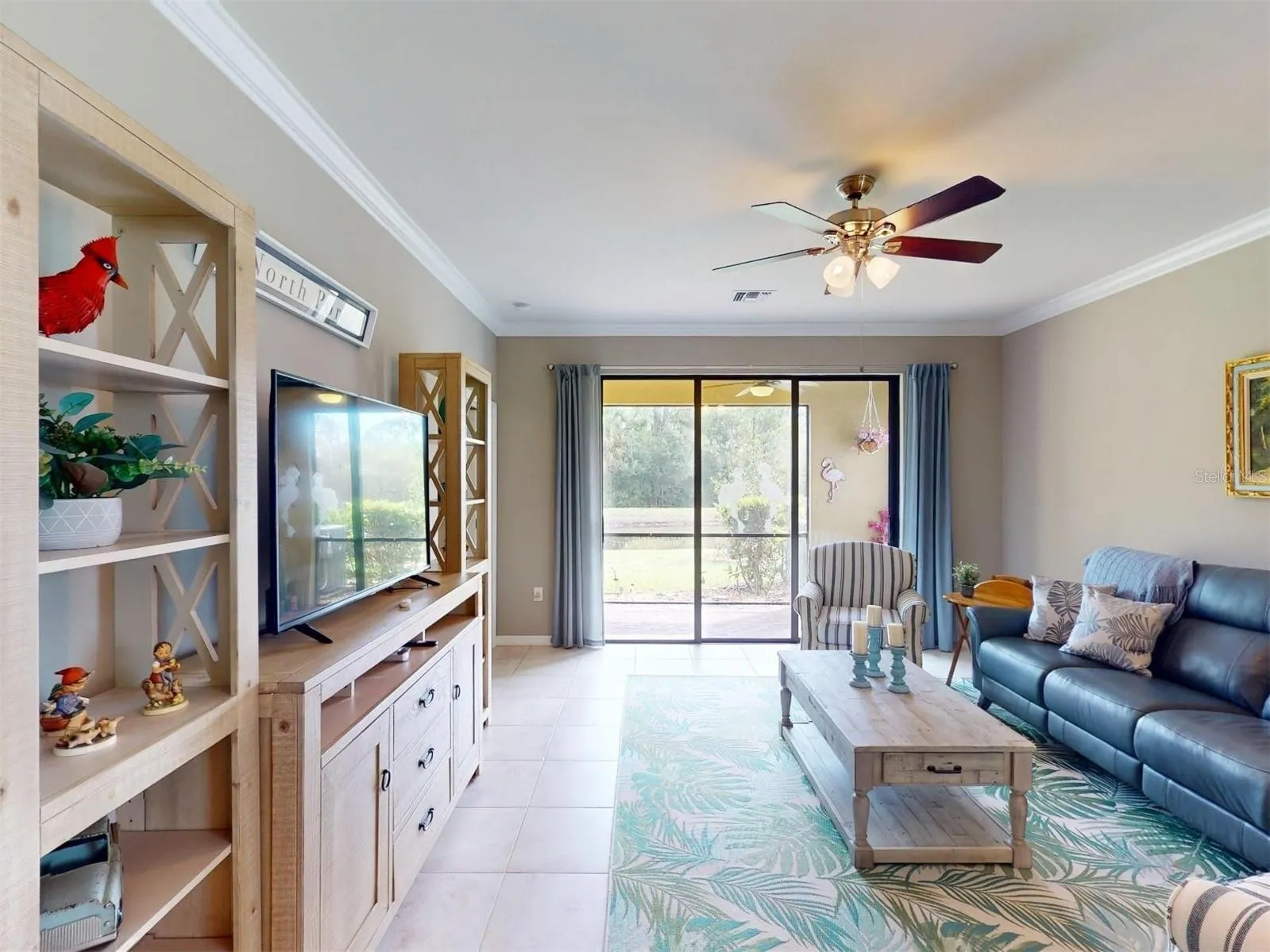 2444 DAISY DR