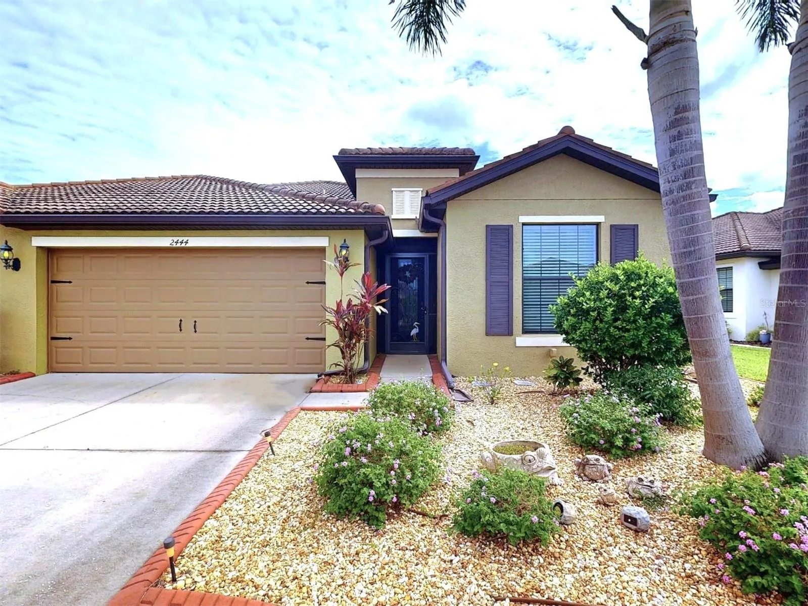 2444 DAISY DR
