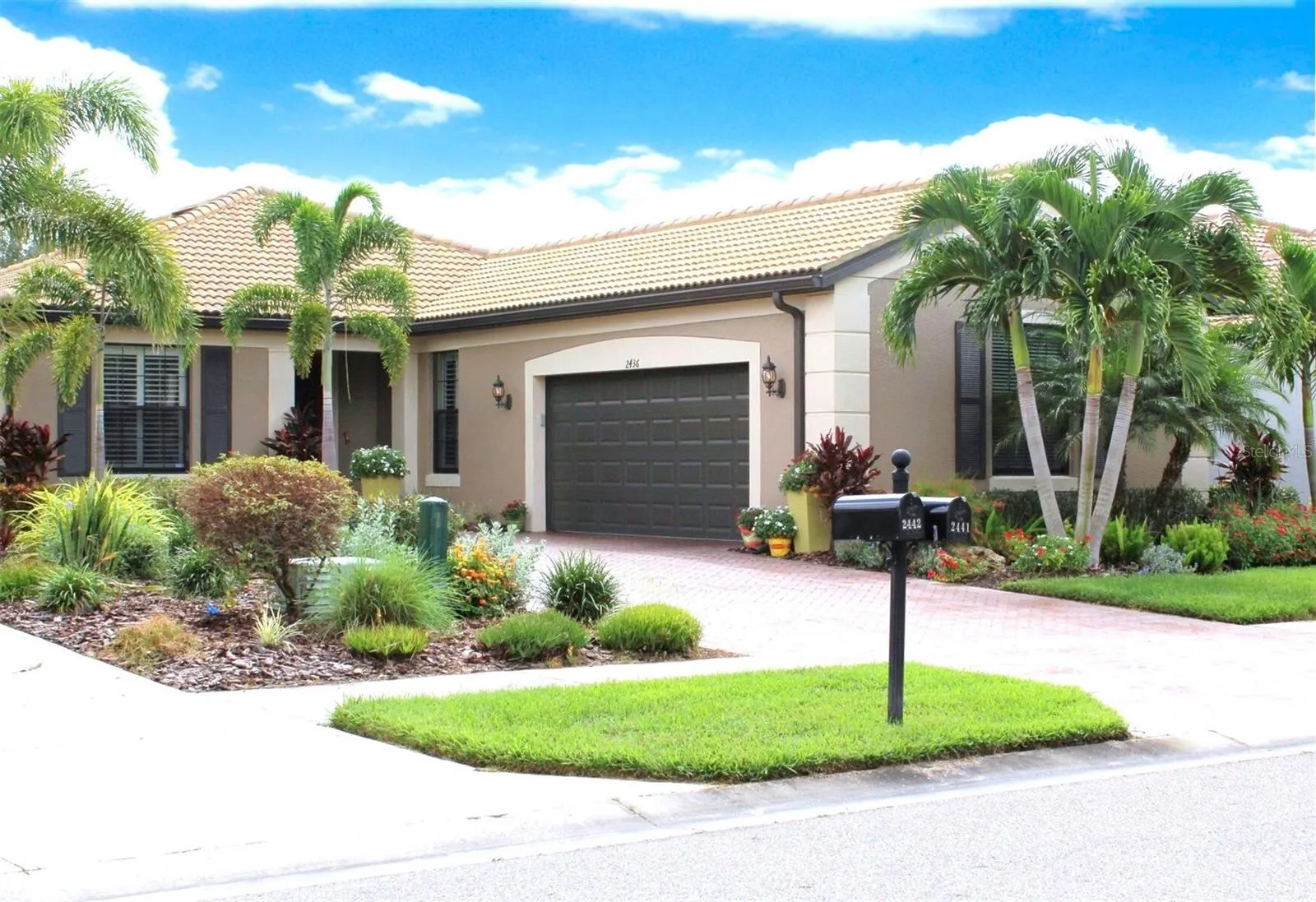 2436 ARUGULA DR