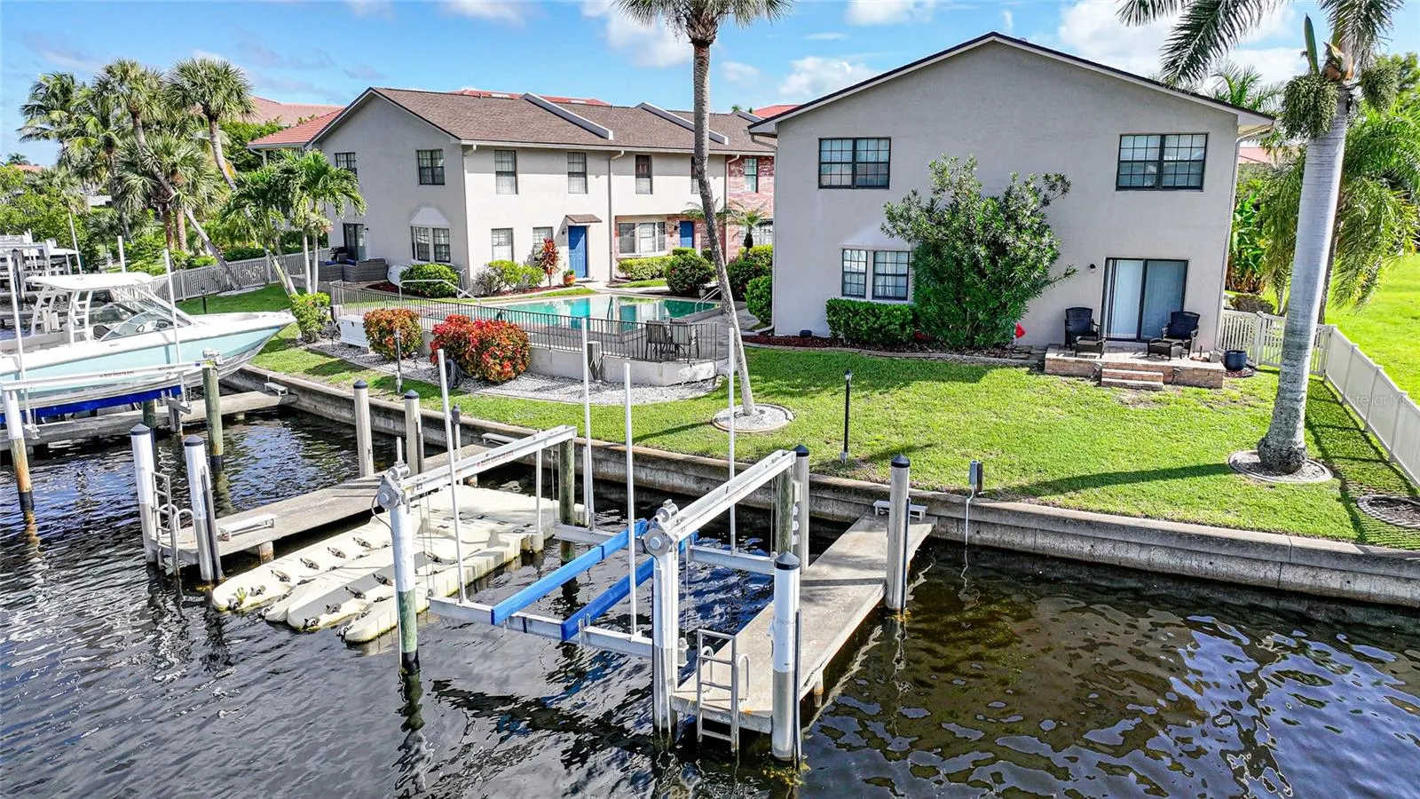 3335 PURPLE MARTIN DR #6, #6