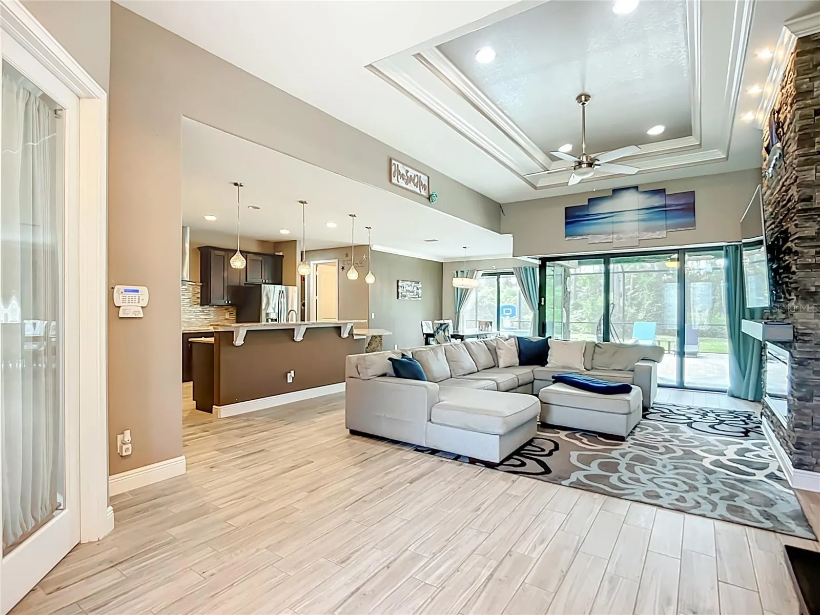 3761 HORACE AVE