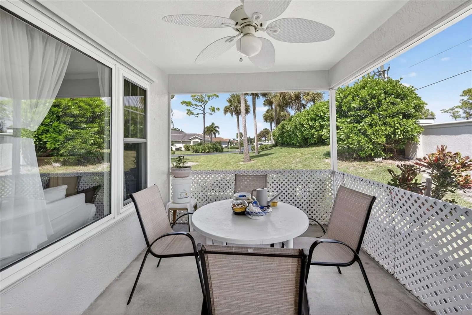 2070 KING TARPON DR