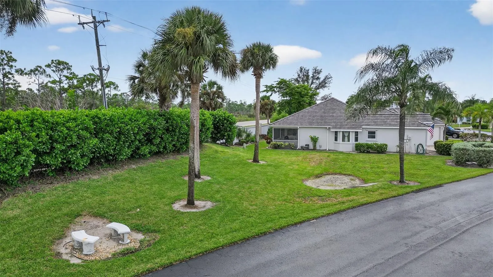 2070 KING TARPON DR