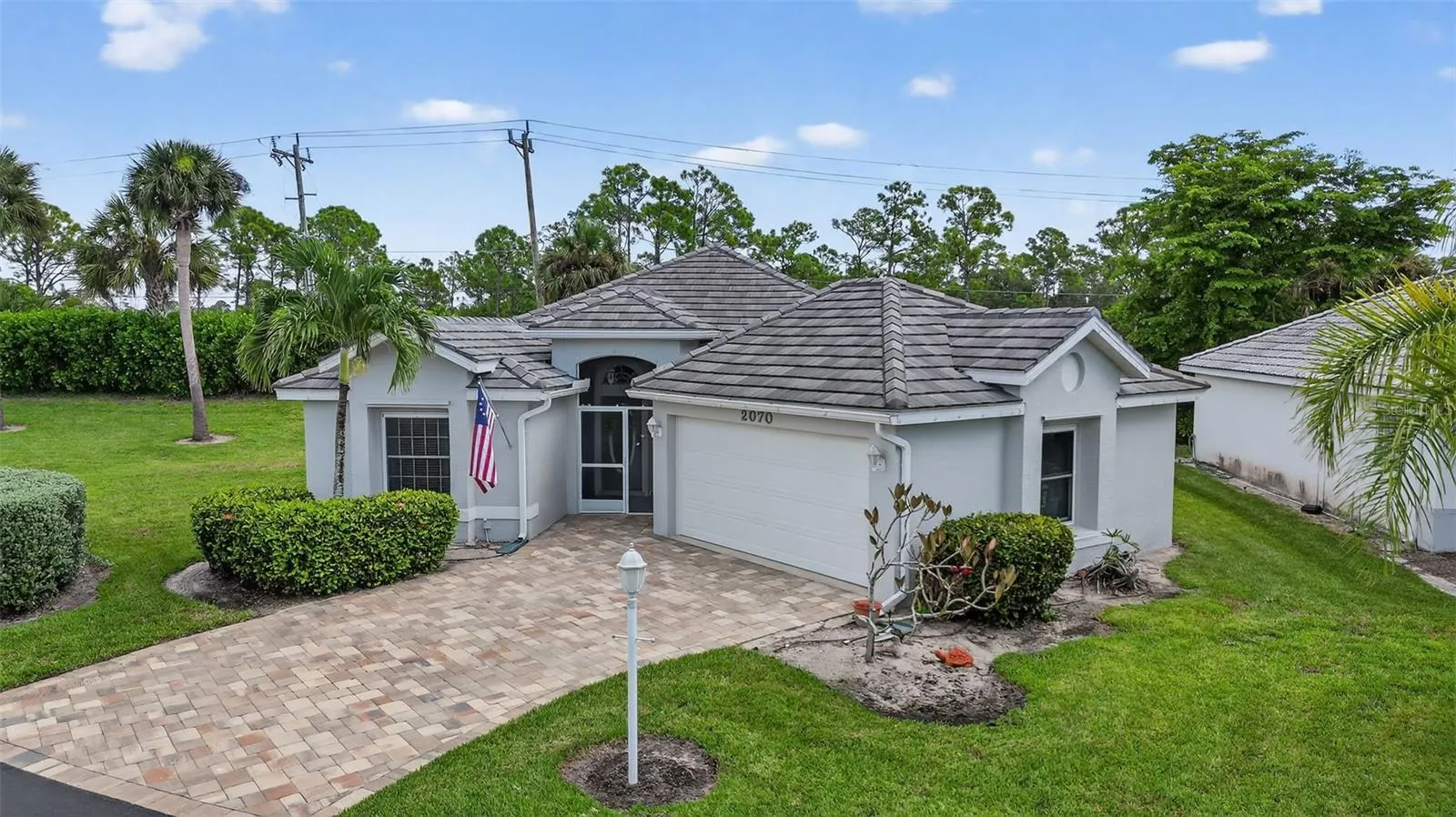 2070 KING TARPON DR