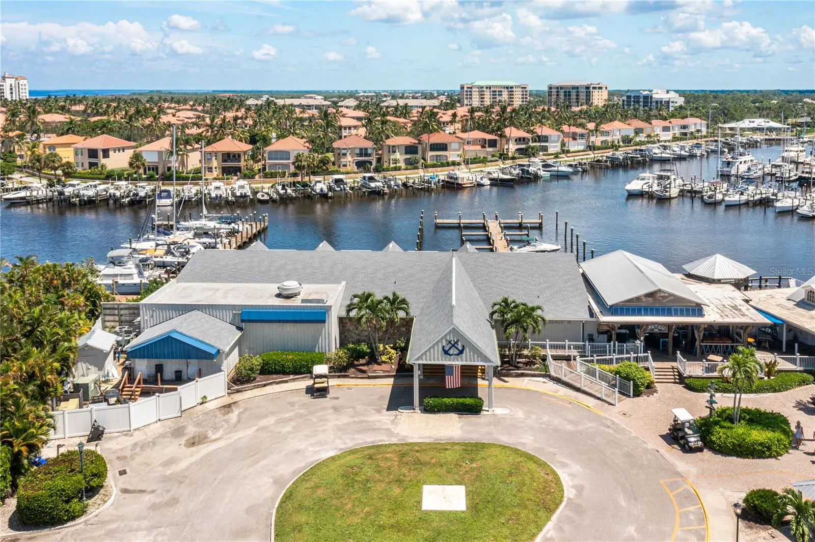 2070 KING TARPON DR