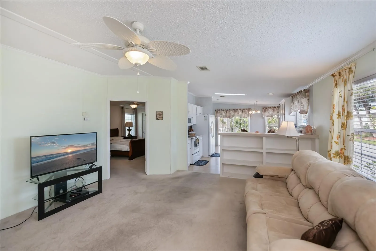 2100 KINGS HWY #144, #144