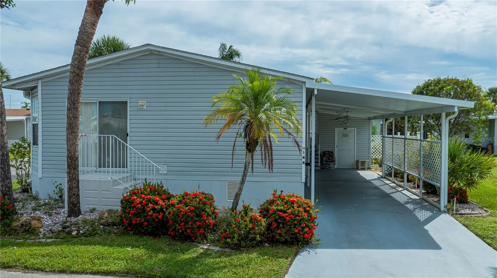 2100 KINGS HWY #144, #144