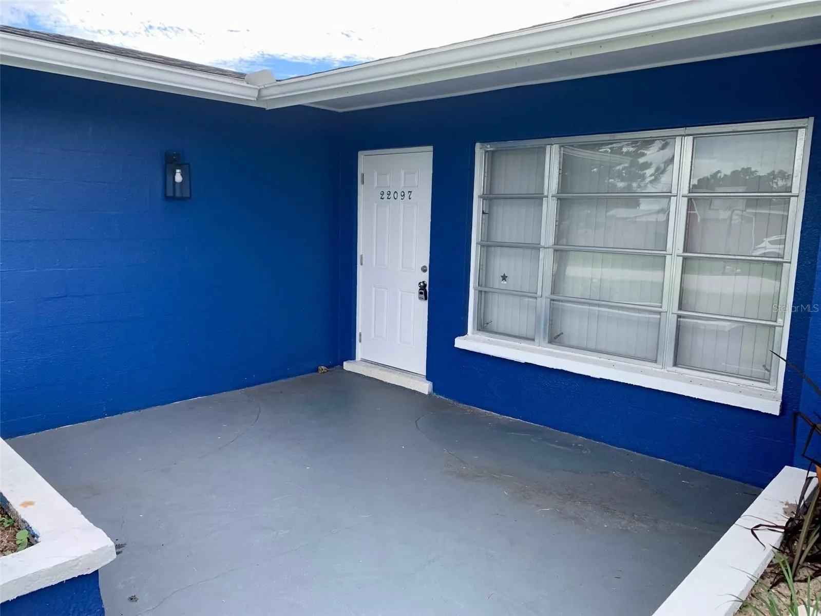 22097 BRONXVILLE AVE