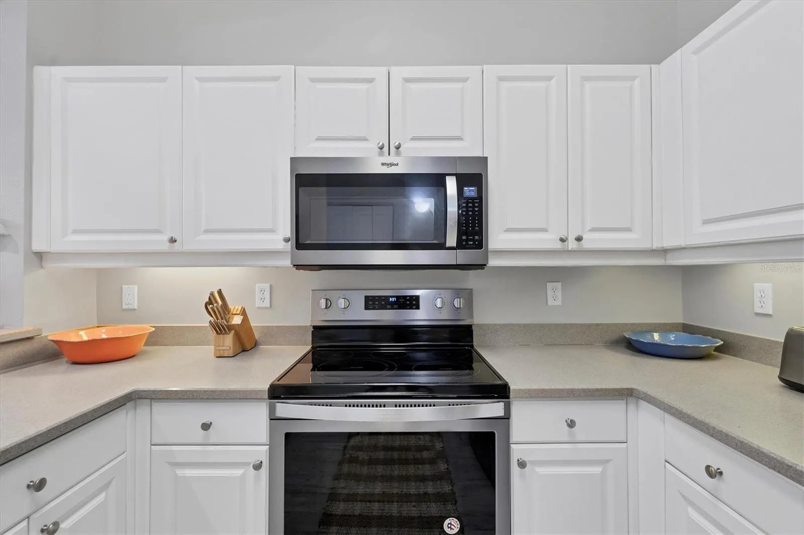 5117 MELBOURNE ST #B302, #B302
