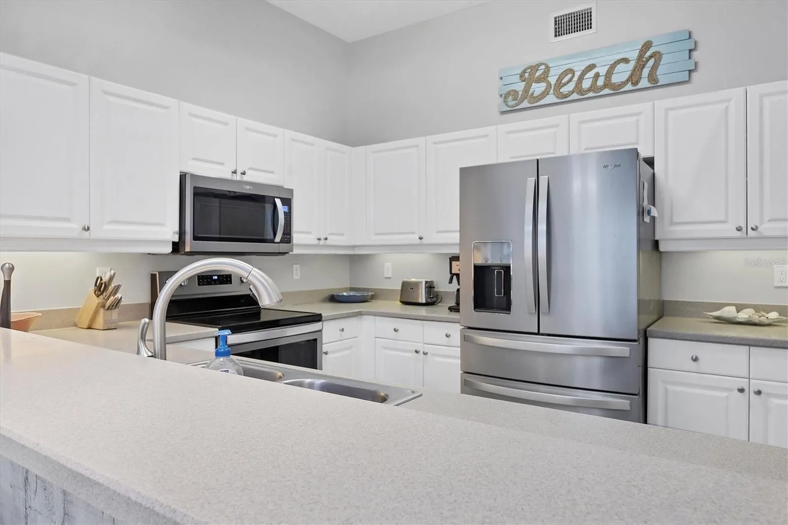 5117 MELBOURNE ST #B302, #B302