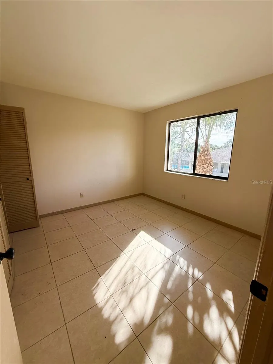 22523 WESTCHESTER BLVD #202E, #202E