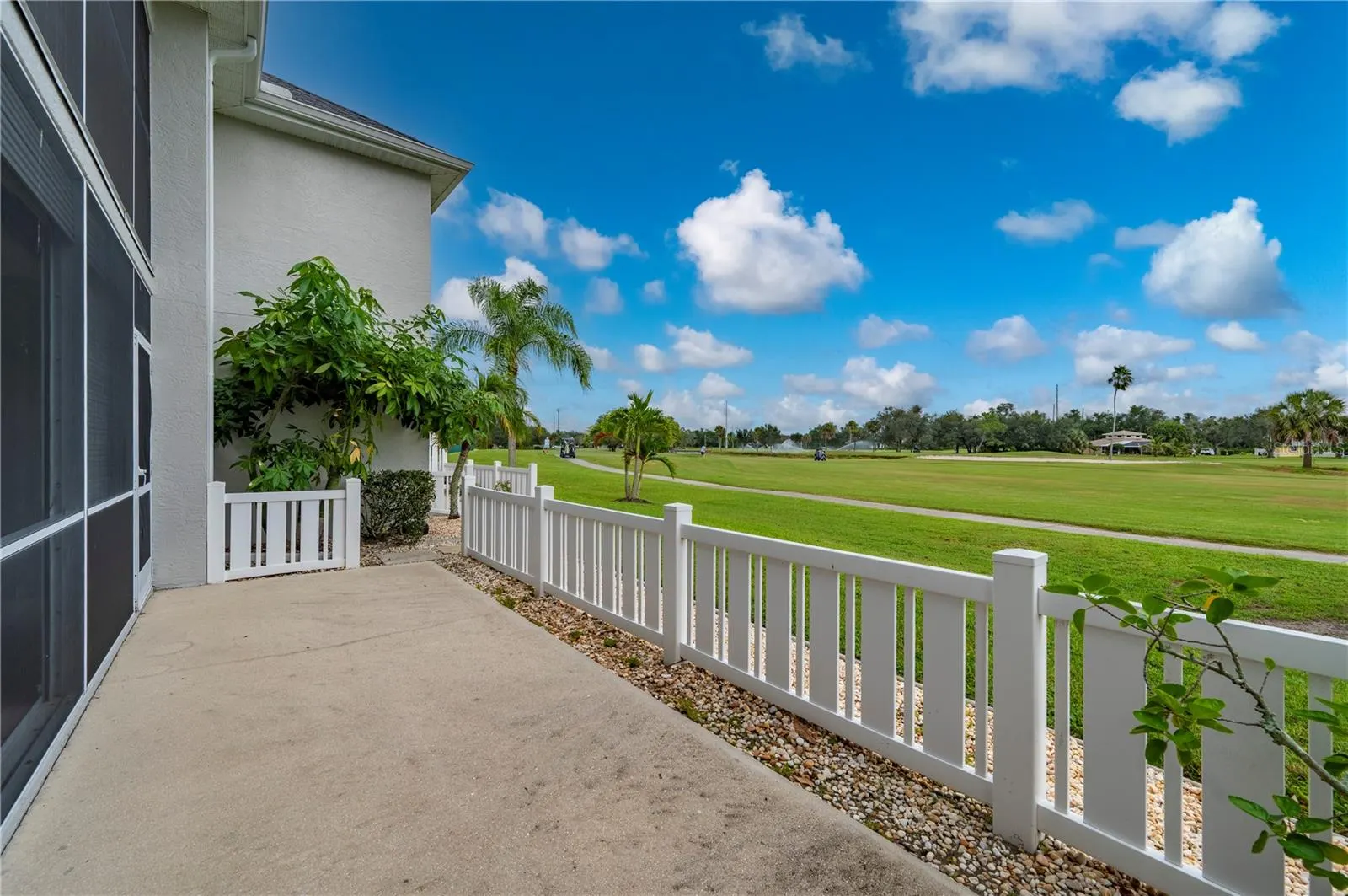 1340 SAN CRISTOBAL AVE #207, #207