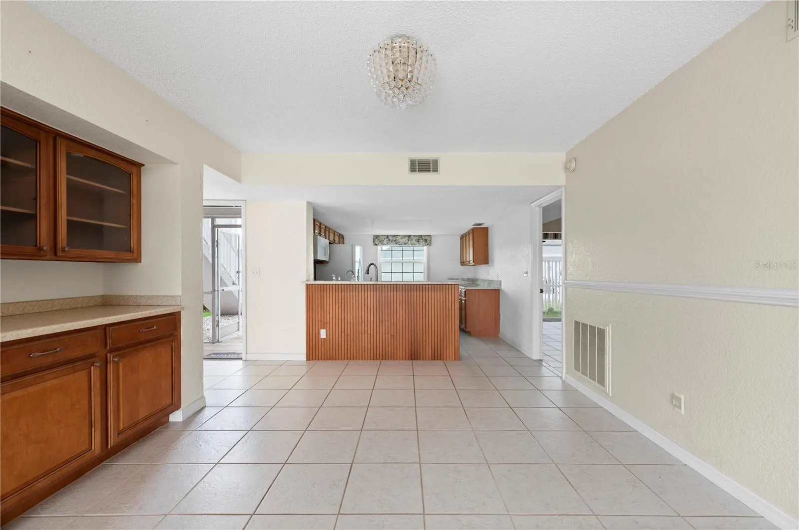1340 SAN CRISTOBAL AVE #207, #207