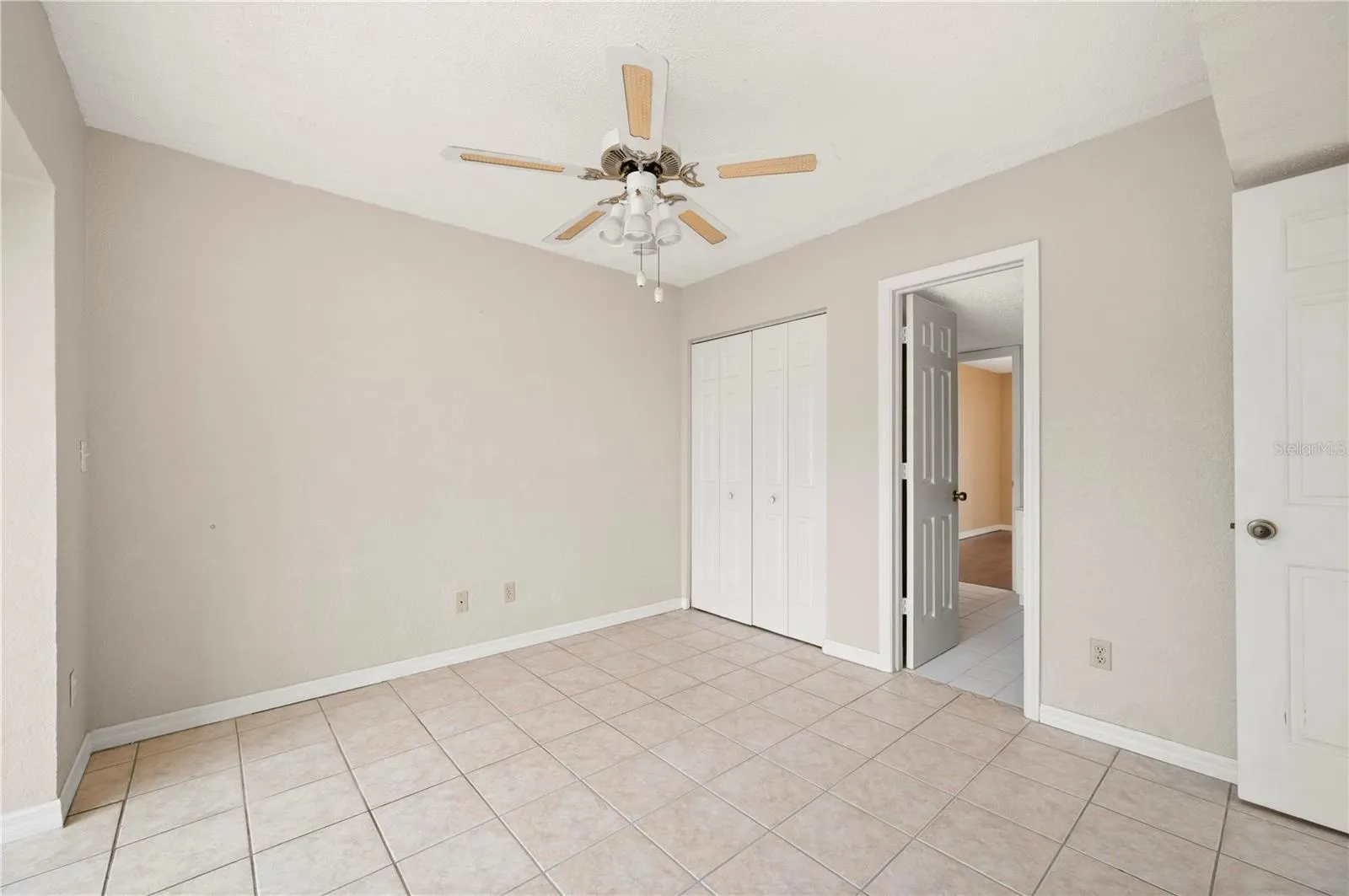 1340 SAN CRISTOBAL AVE #207, #207