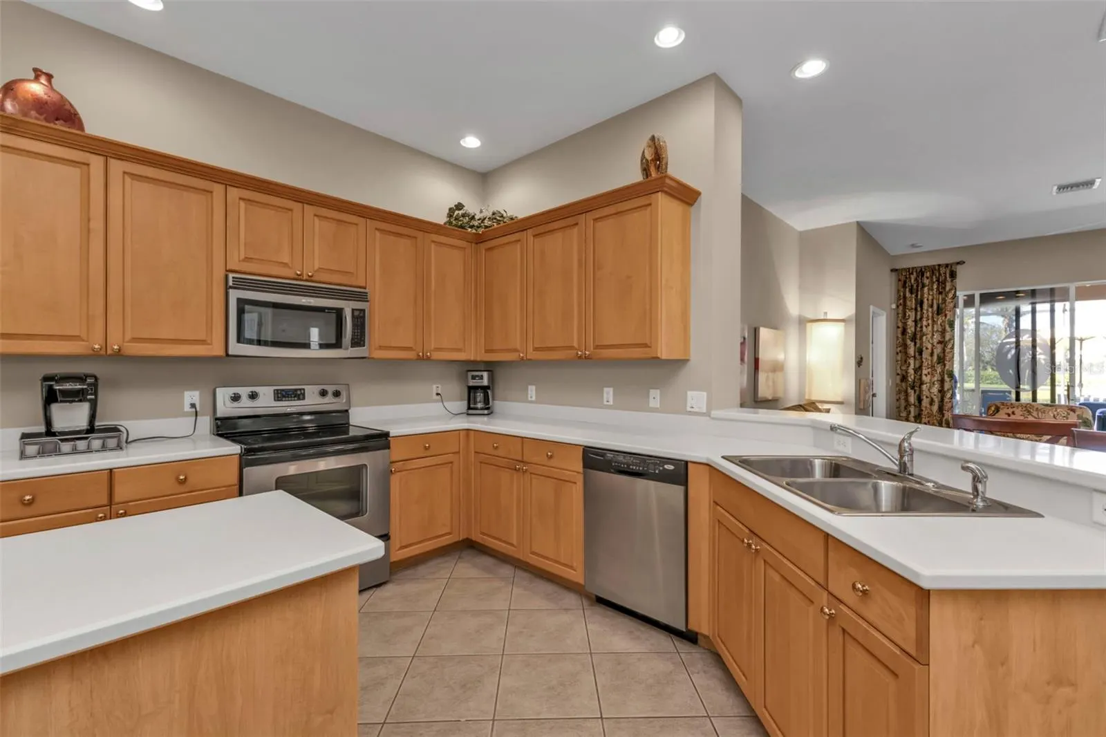 2676 WAX MYRTLE CT