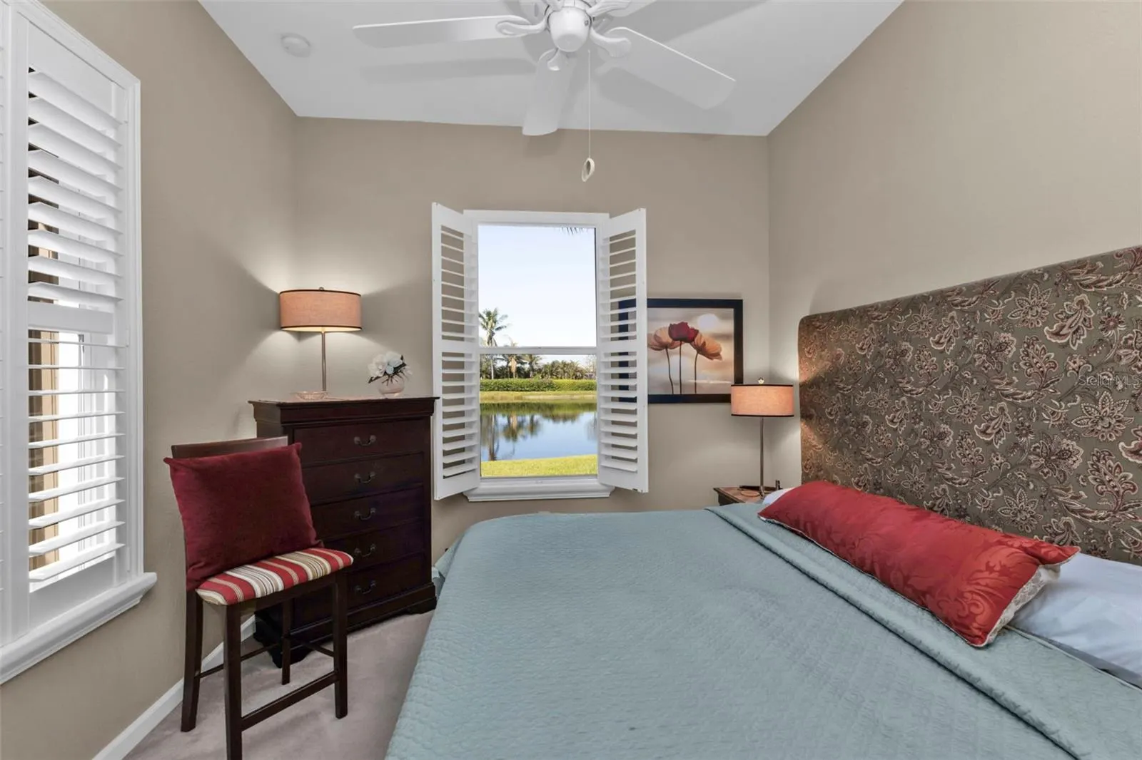 2676 WAX MYRTLE CT
