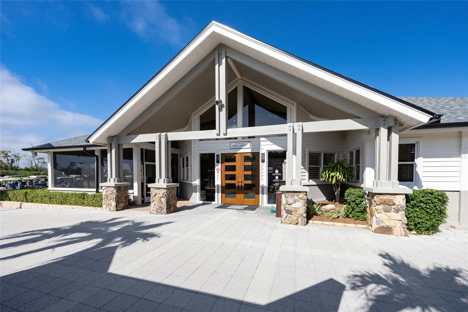 2676 WAX MYRTLE CT