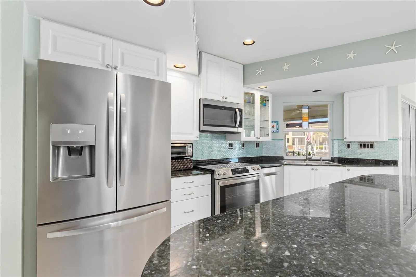 1460 RAVEN CT