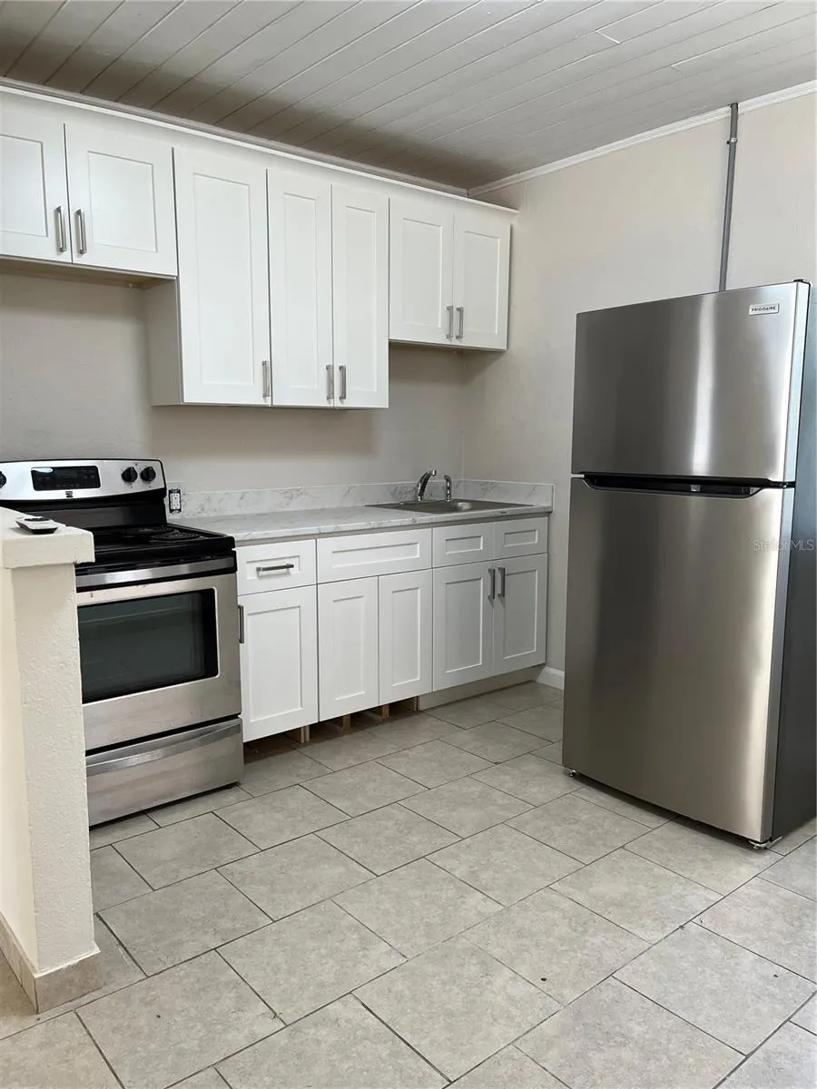 418 - 438 E VIRGINIA AVE