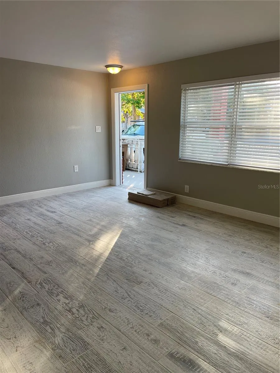 418 - 438 E VIRGINIA AVE