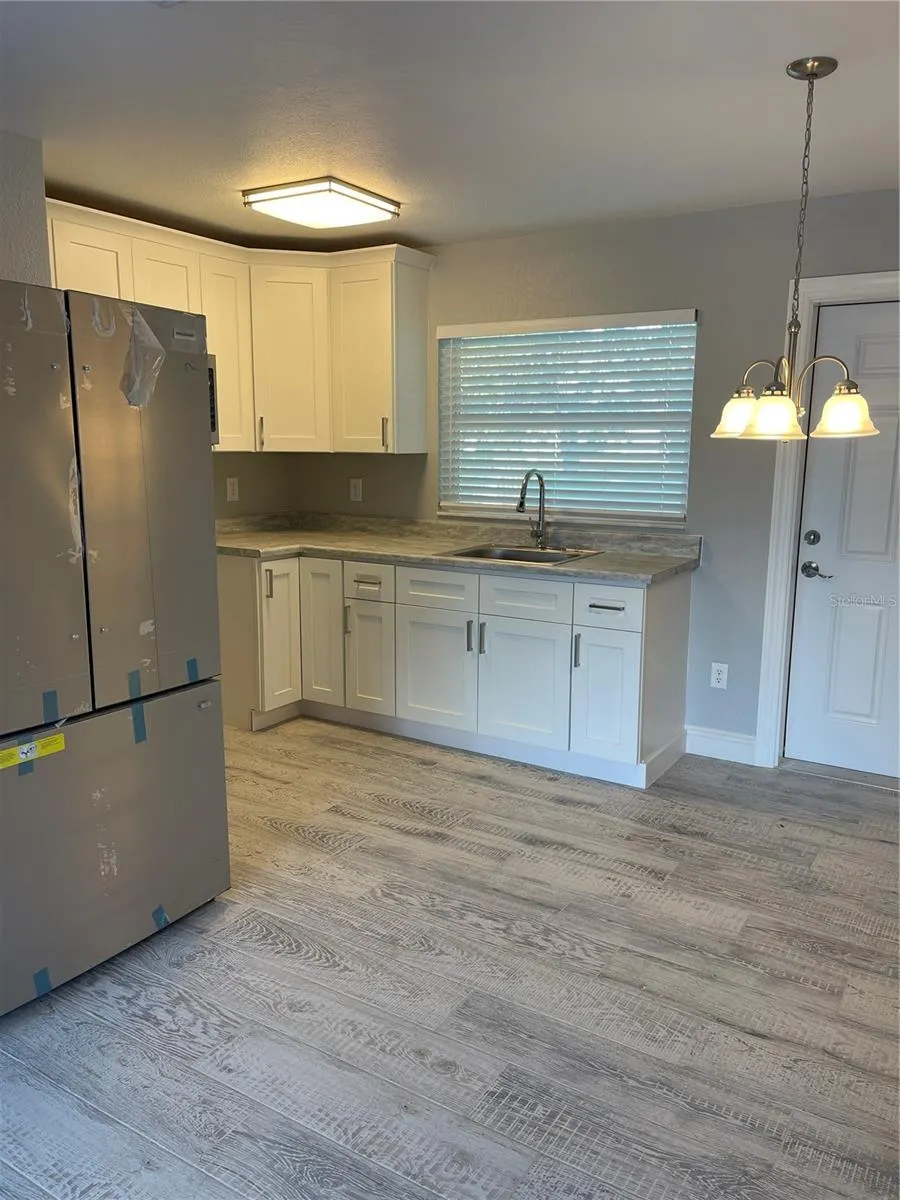 418 - 438 E VIRGINIA AVE