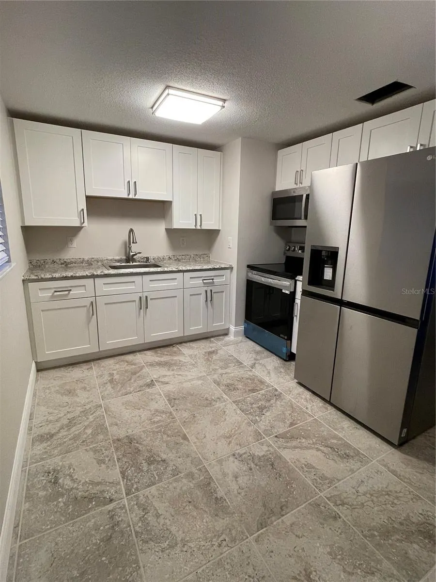418 - 438 E VIRGINIA AVE