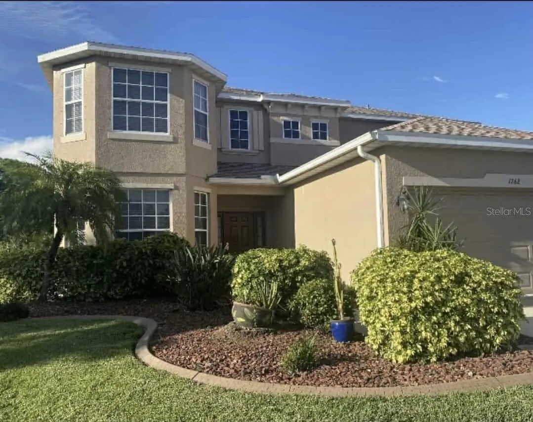 1762 BOTTLEBRUSH WAY