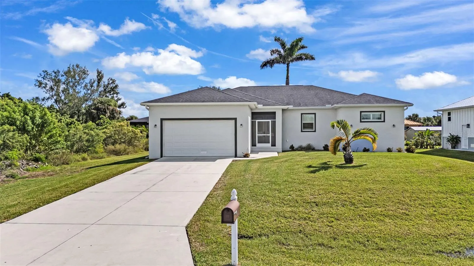 3302 PALM DR