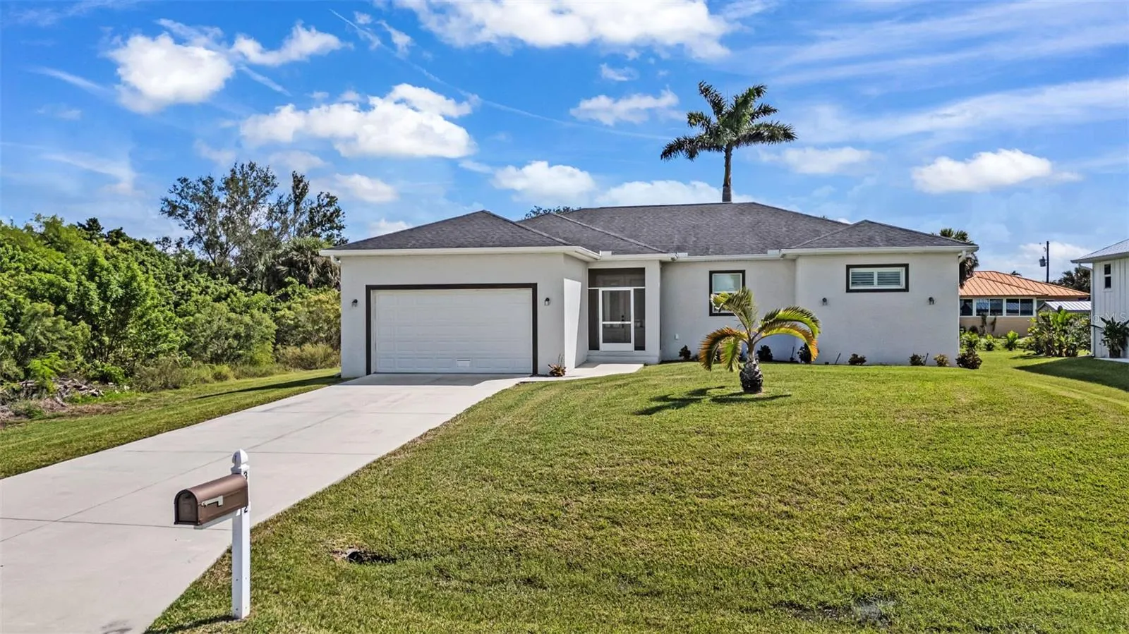 3302 PALM DR